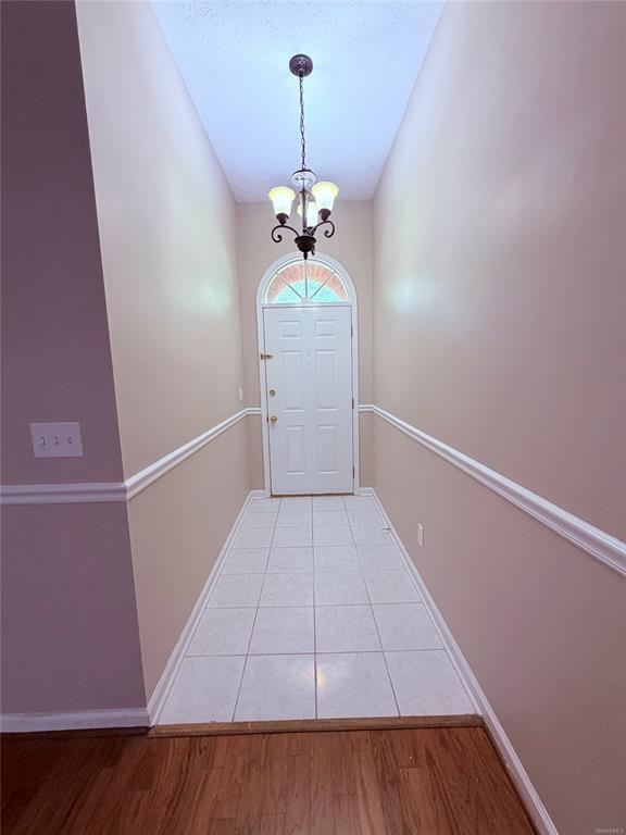 Photo - 11 Twin Oaks Ln
