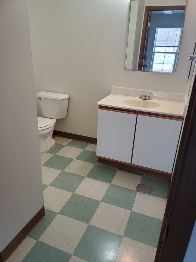 Photo - Pleasant Valley Apartments