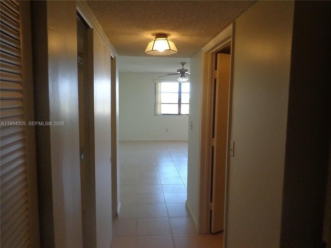 Photo - 20850 San Simeon Way Unit 604-5