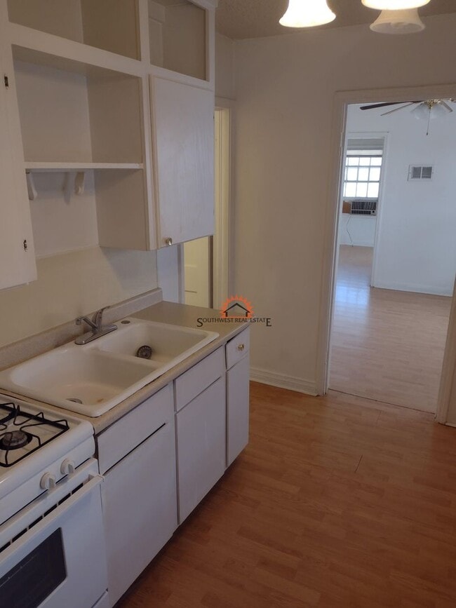 Photo - 901 Sheldon St Unidad A