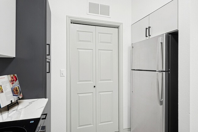 2x2 1240 sqft B2 - Kitchen