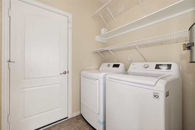 Photo - 29914 Secret Cove Ln