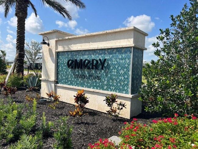 Photo - 12800 SW Eleanor Dr