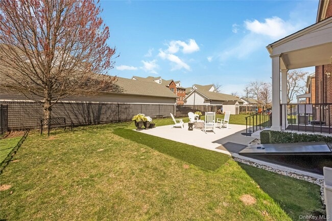 Photo - 312 Ellington Ave E