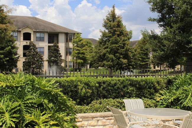 Photo - Camden Lake Apts