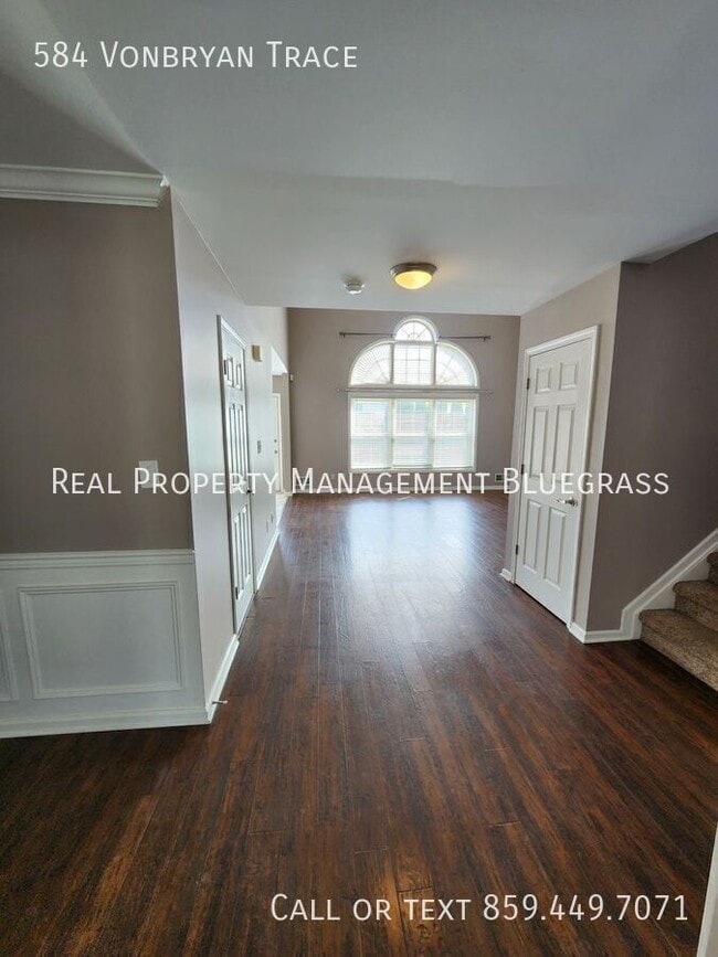 Photo - 584 Vonbryan Trace