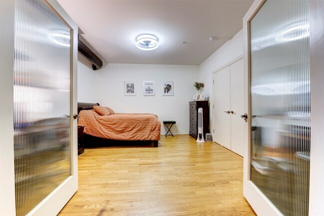 Photo - 1005 S Shepherd Dr Unit 211