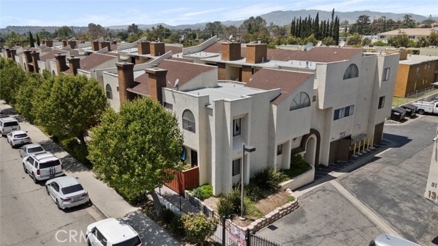 Building Photo - 13825 Beaver St Unit 25