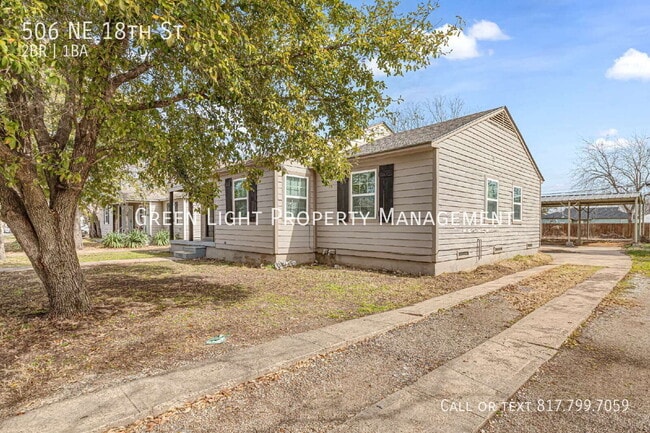 506 NE 18th St