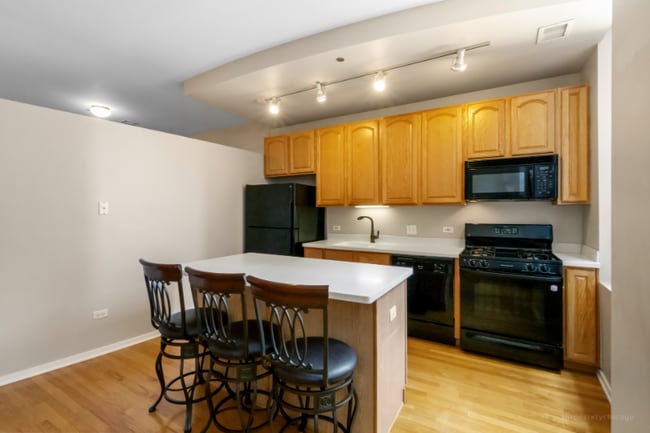 Photo - 208 Washington Unit 1812