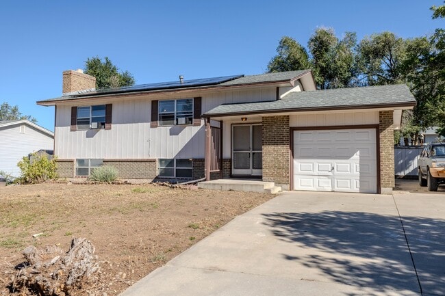 Photo - 7210 Millbrook Ct
