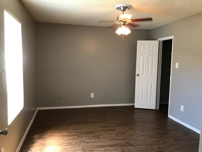 Photo - Ashleye Village