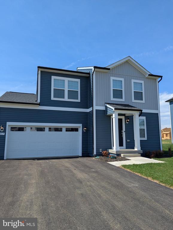 Building Photo - 117 WYTHE Way