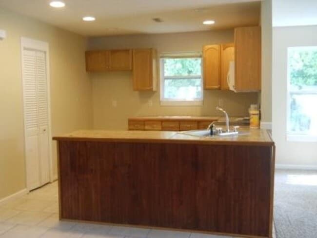 Photo - Spacious 3 bedroom house in Nixa!