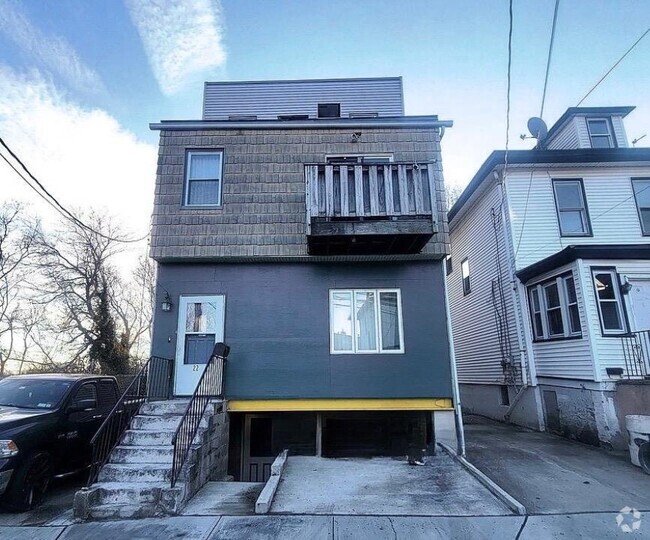 Building Photo - 22 Wegman Ct Rental