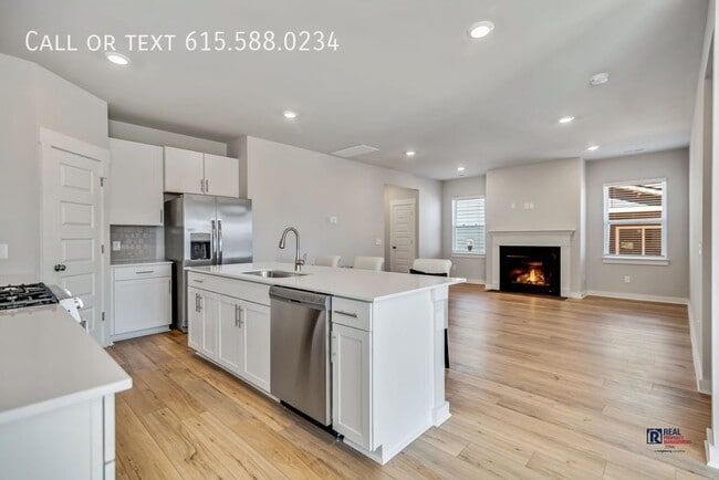 Photo - 156 Harvest Point Blvd