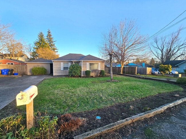 Photo - 2 Bedroom, 1 Bath House in Oregon City
