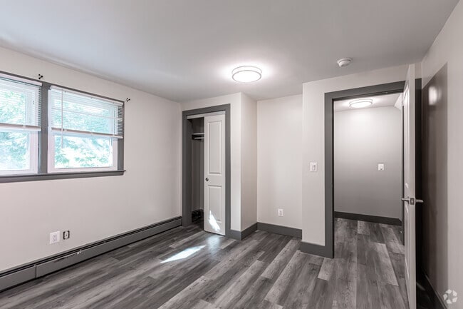 2BR, 2BA - Bedroom
