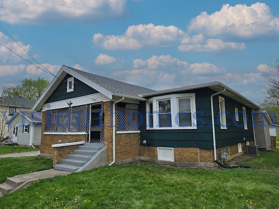 Photo - 678 N McDonel St