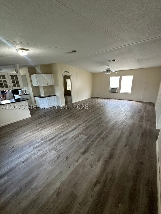 Photo - 10128 Marlin Dr