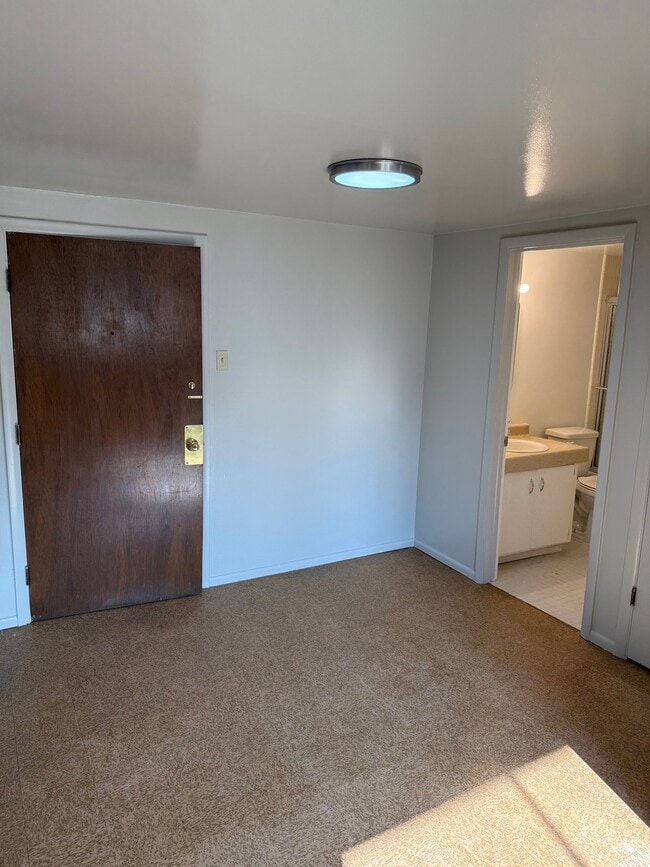 Photo - 422 S 1200 E Unit 422 S. 1200 E. 4