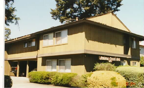 Sonoma Creek Apartments - Sonoma Creek Apartments