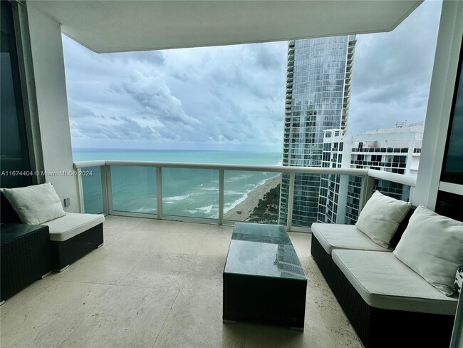 Photo - 18101 Collins Ave Condominio Unidad 4302