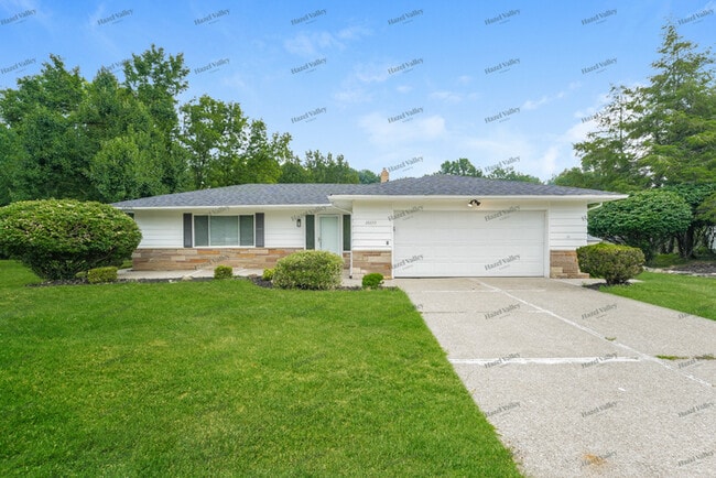 Building Photo - 26653 Mulberry Cir