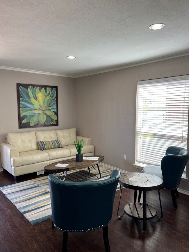 The Ridge Apartments Greenville, TX