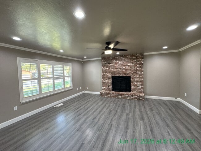 Photo - 2601 S Kloth Dr