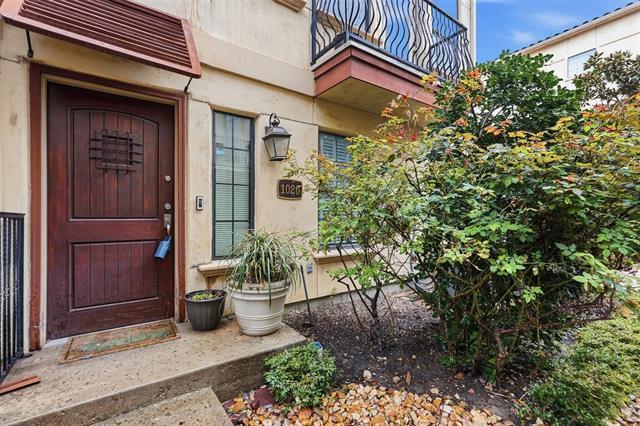 Building Photo - 1020 Pavillion St