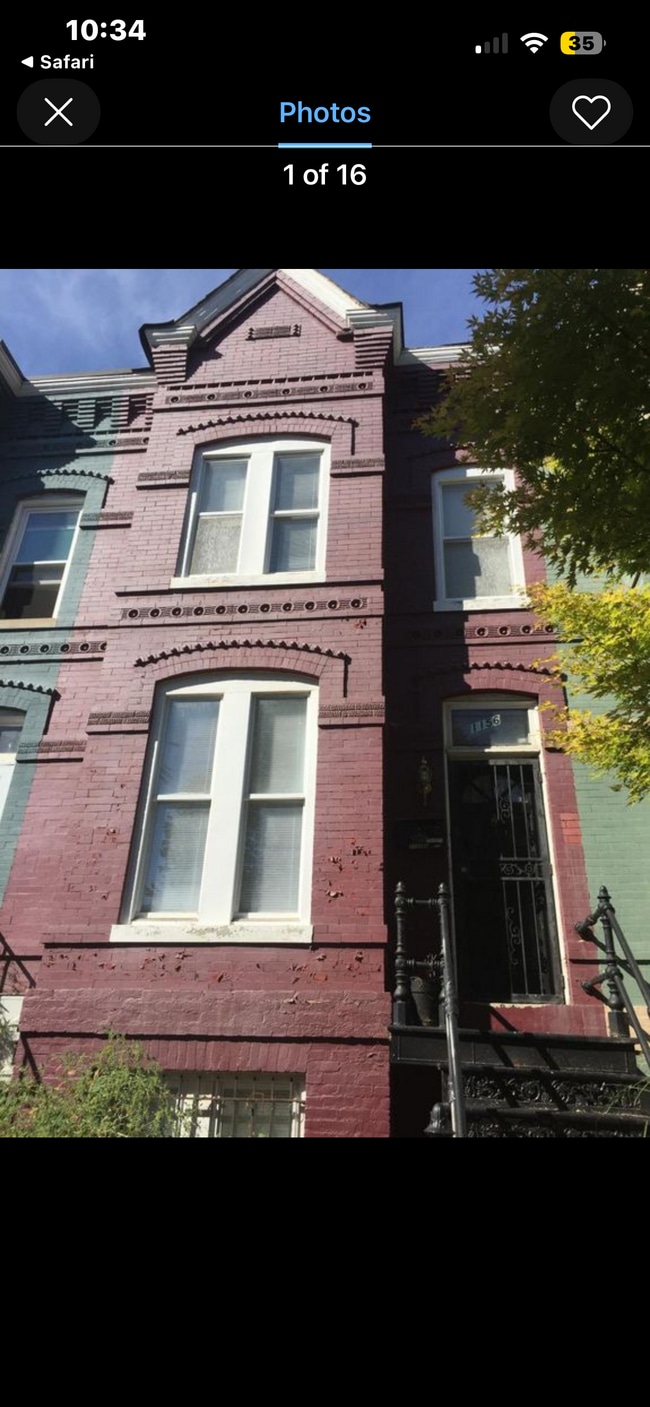 Building Photo - 1156 5th St NE Unit B