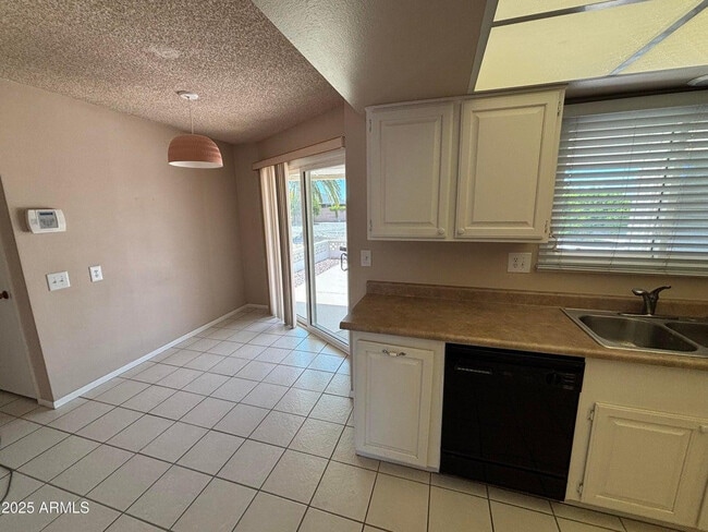 Photo - 18002 N 135th Dr