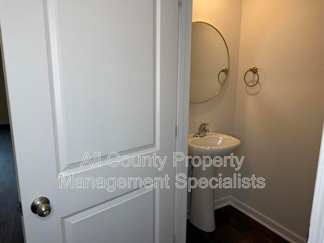 Photo - 424 Devotion Ln