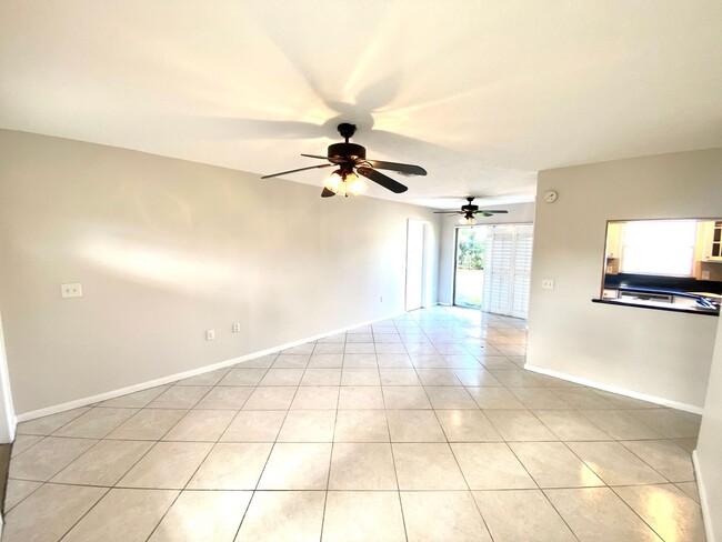 Photo - 4557 W Alhambra Cir
