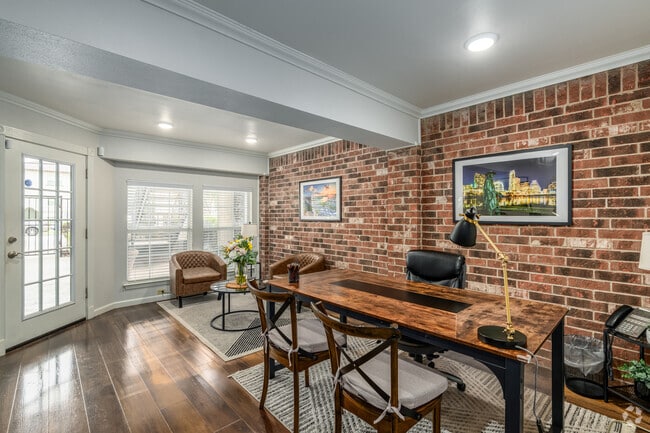 Salón para residentes - Towne Oaks II