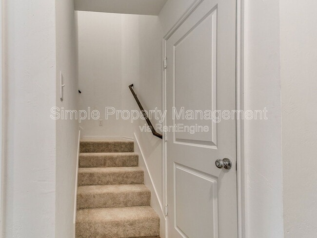 Photo - 14803 Parkway Center Ave