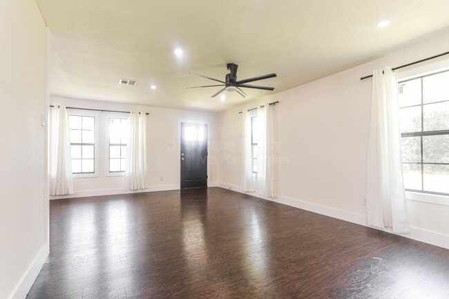 Photo - 1324 Cherry St