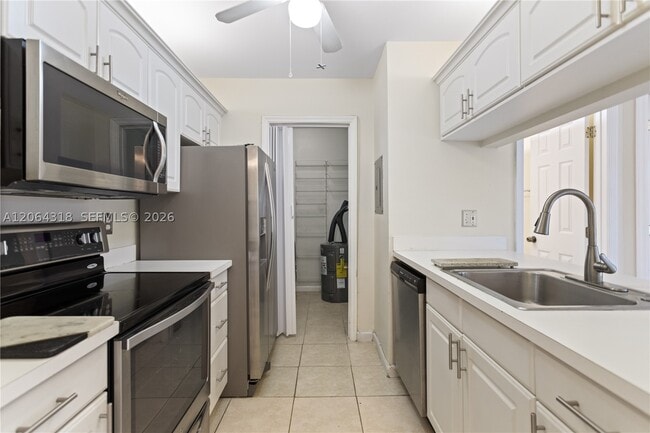 Photo - 2734 N Nob Hill Rd