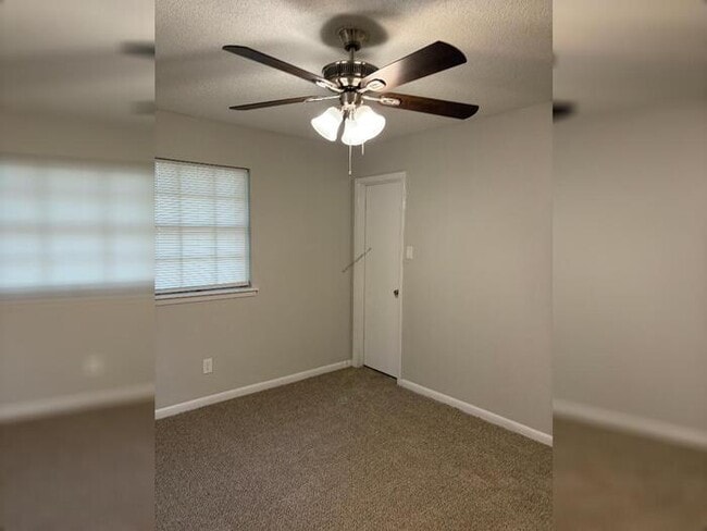 Photo - 1804 Glenda Dr