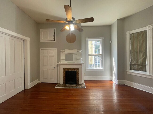 Photo - 984 Magnolia St