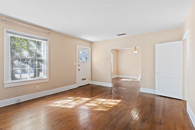 Photo - Location location location! This 2 bedroom 1 bath home is convenient to everything!