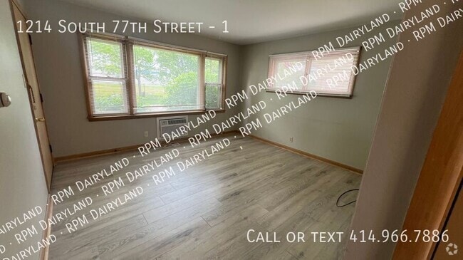 Building Photo - 1214 S 77th St Unit 1 Rental