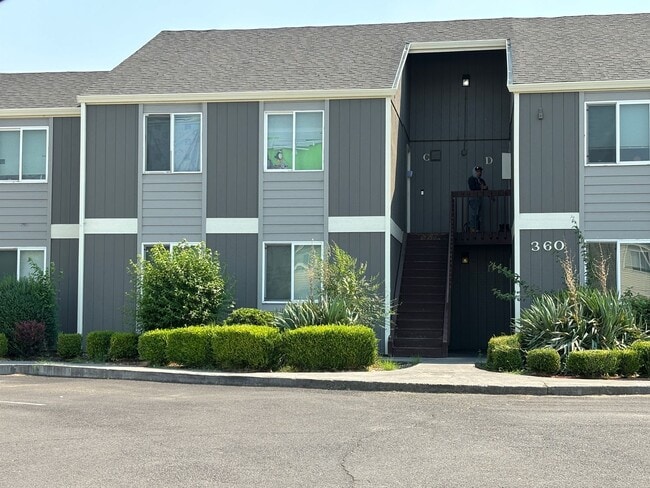 Building Photo - Dogwood Apartments