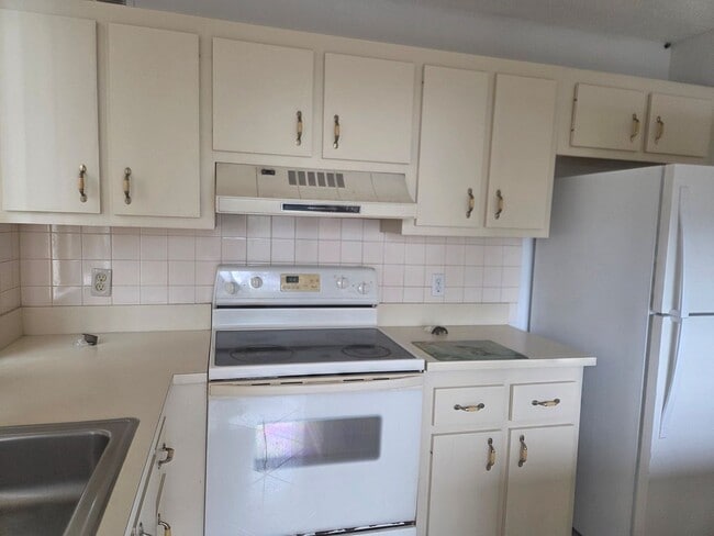 Building Photo - 4309 Unit 4309