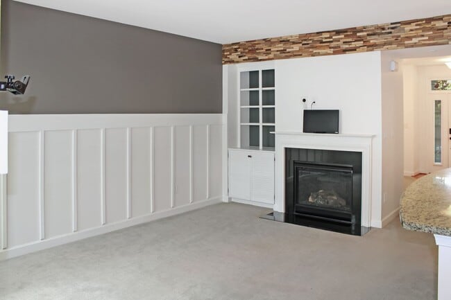 Photo - Garage townhome in Belvedere