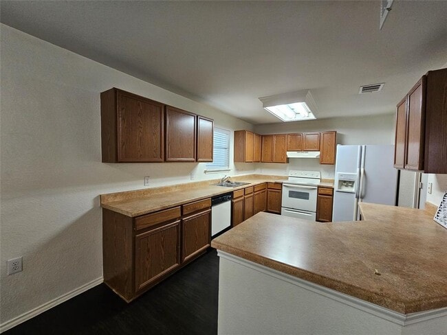 Photo - 7020 Doyal Dr