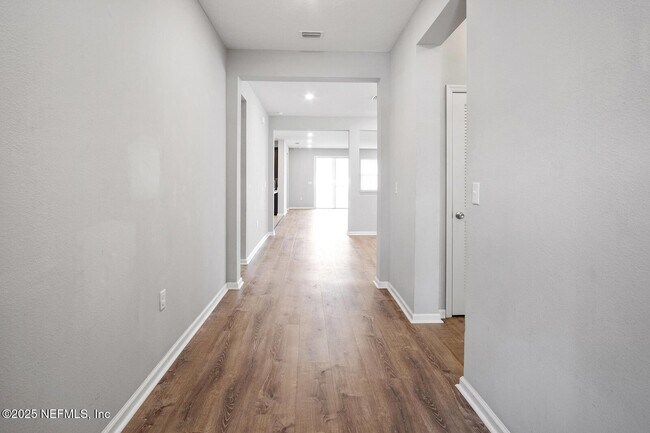 Photo - 14549 Barred Owl Wy