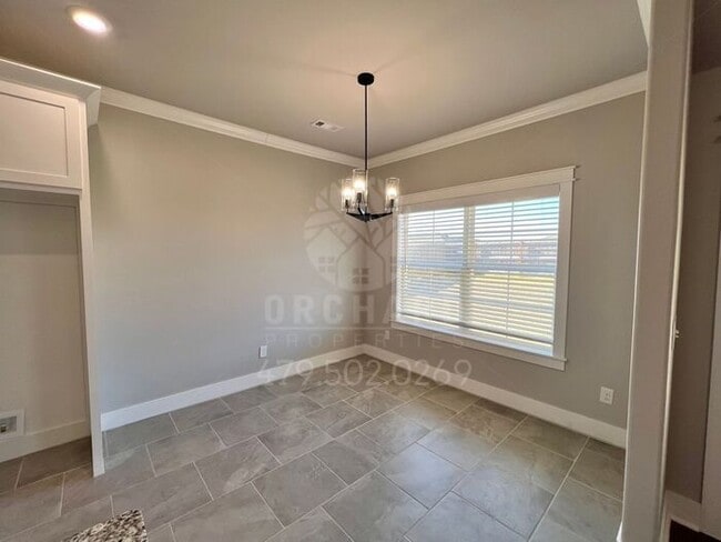 Single-Family Home- Desirable Clearwood Plan - 10 Month Lease Only