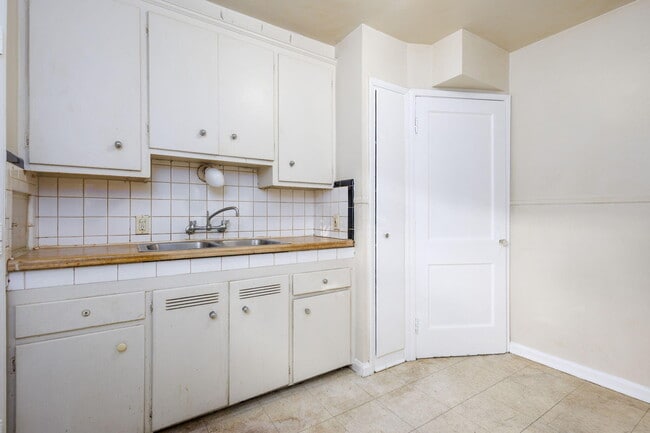 Photo - 18434 Kelly Rd